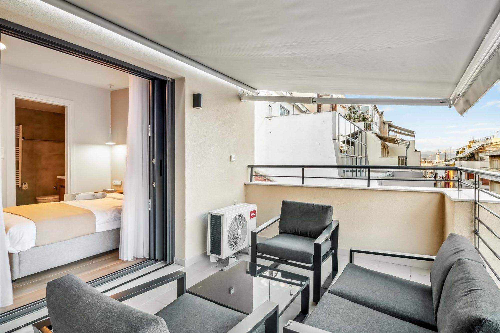 Limehome Athens Solonos City Center Экстерьер фото